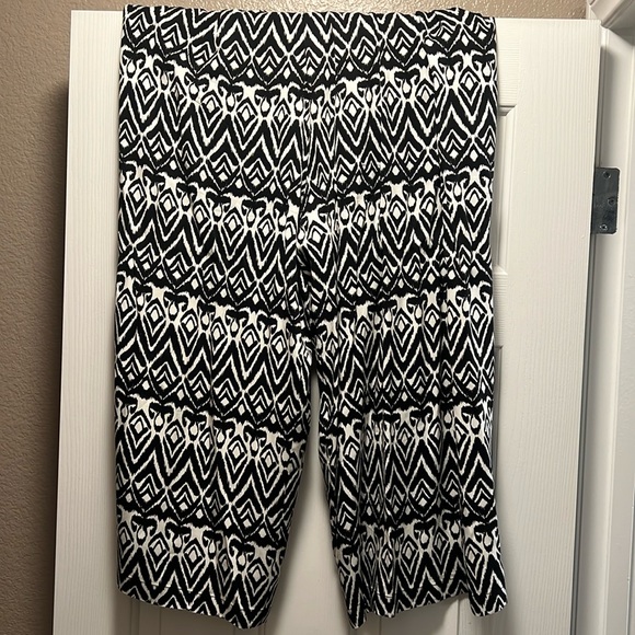 Rose and Olive Size 2X pull on Pants - Picture 1 of 2